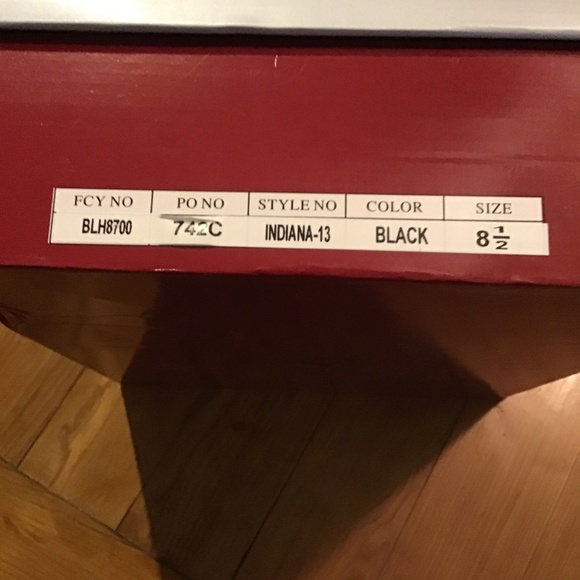 Breckelle’s Indiana Style High Zip Boots - Picture 6 of 6